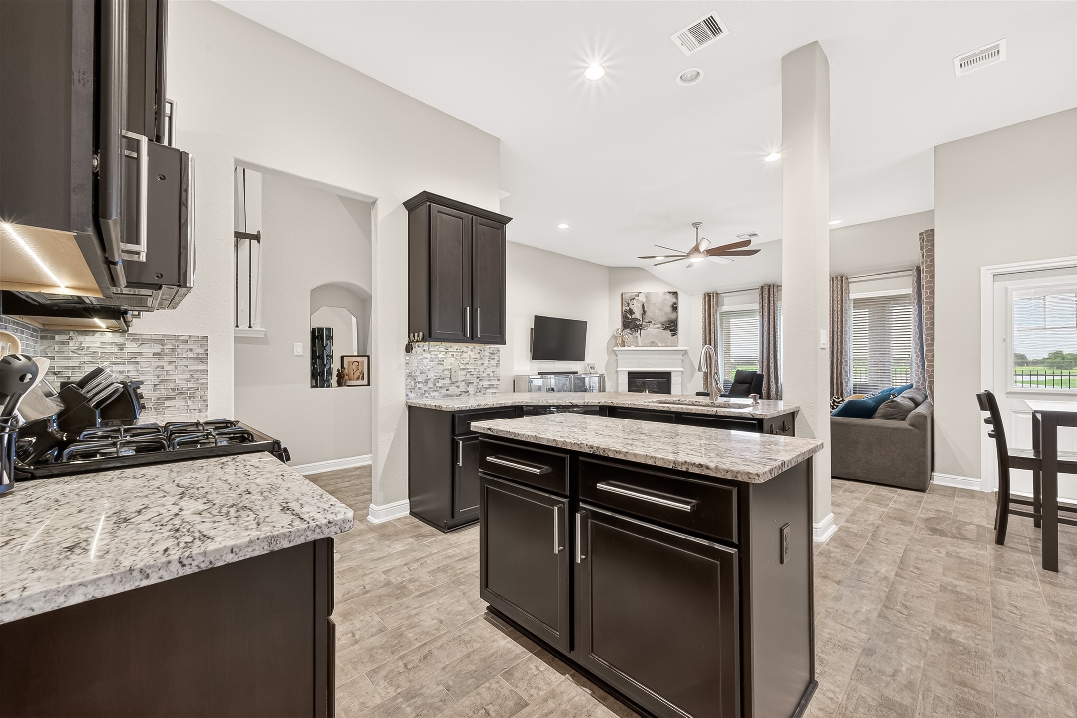 5015 Mountain Maple Trail Rosenberg, TX 77471 - Photo 11 of 50