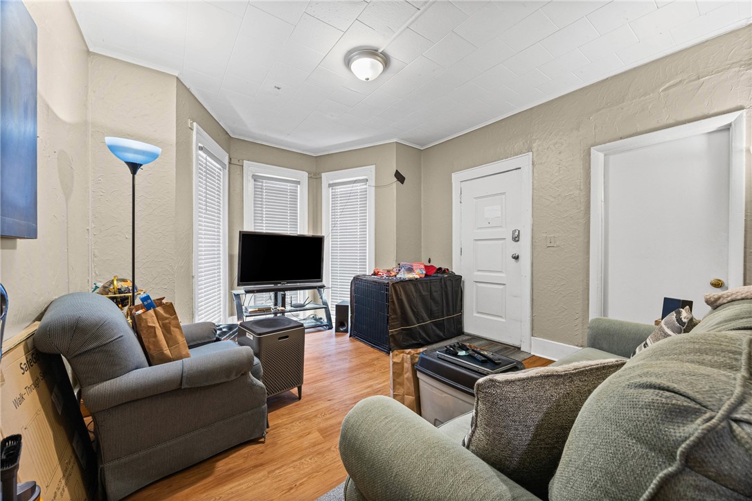 152 Driving Park Avenue Rochester, NY 14613 - Photo 5 of 30