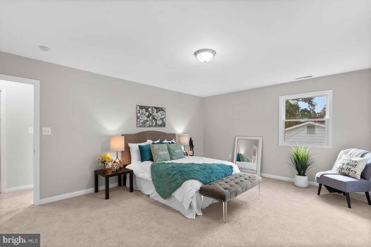 1404 Morningside Drive Silver Spring, MD 20904 - Photo 18 of 43 Primary Bedroom Upper Level