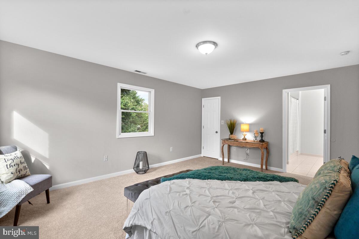 1404 Morningside Drive Silver Spring, MD 20904 - Photo 19 of 43 Primary Bedroom Upper Level