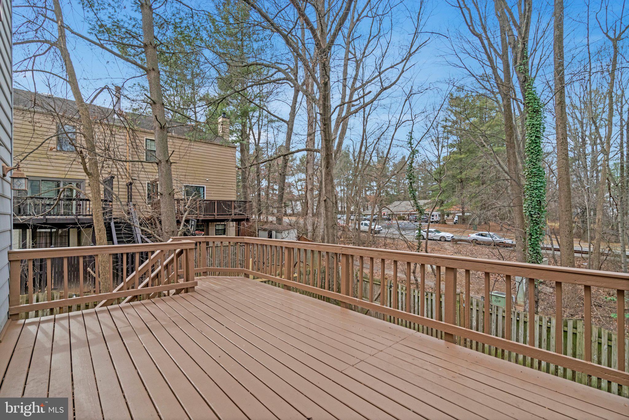 5918 Roberts Common Court Burke, VA 22015 - Photo 4 of 10