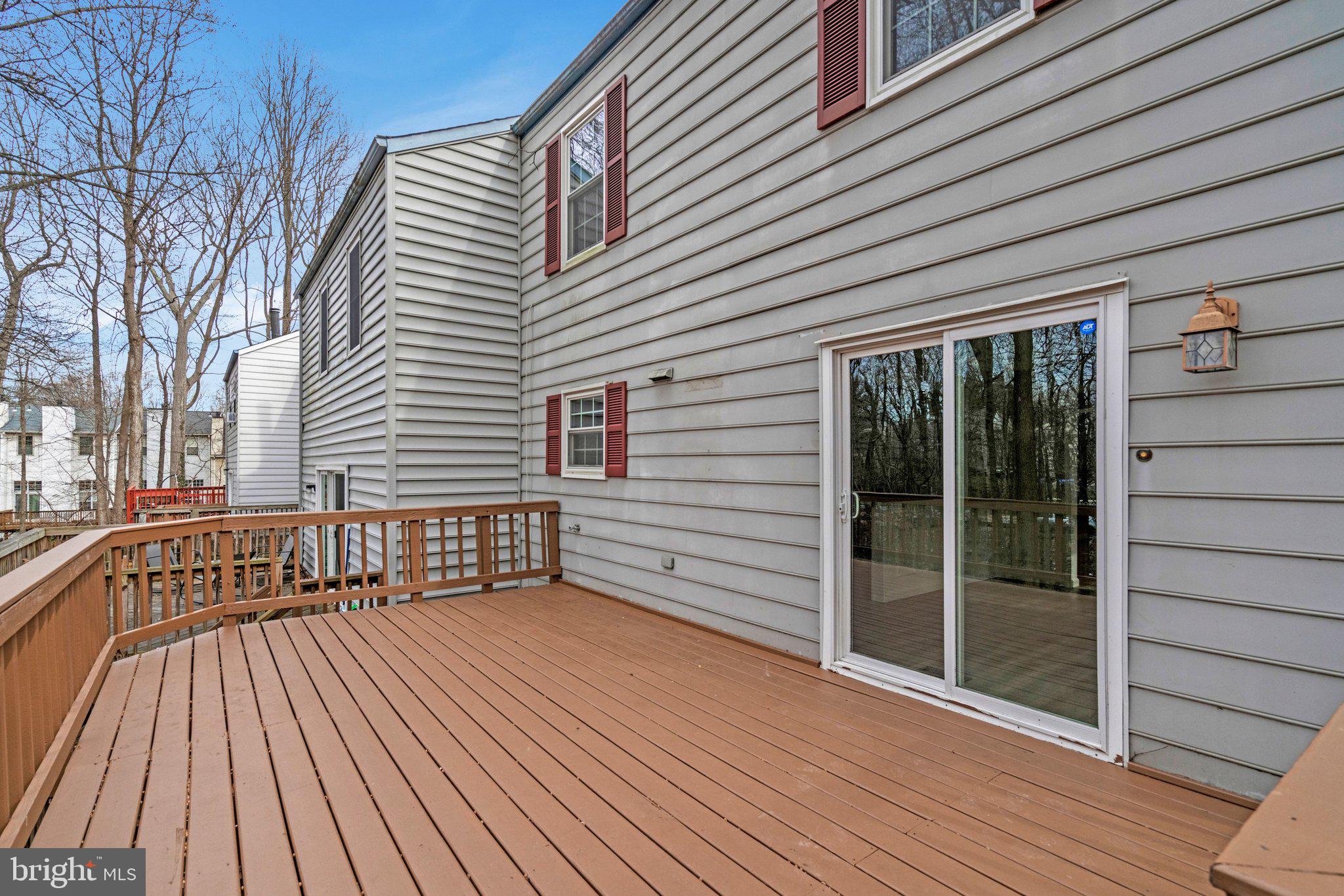 5918 Roberts Common Court Burke, VA 22015 - Photo 5 of 10