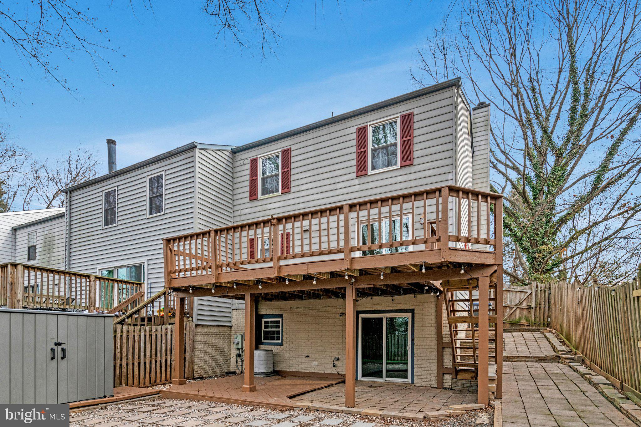 5918 Roberts Common Court Burke, VA 22015 - Photo 7 of 10