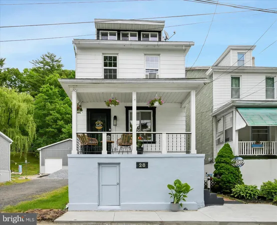 $179,900 | 28 Shade Street, Middleport, PA 17953
