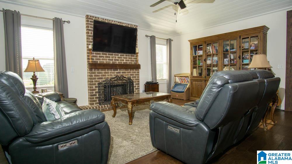 905 Long Street Helena, AL 35080 - Photo 2 of 32