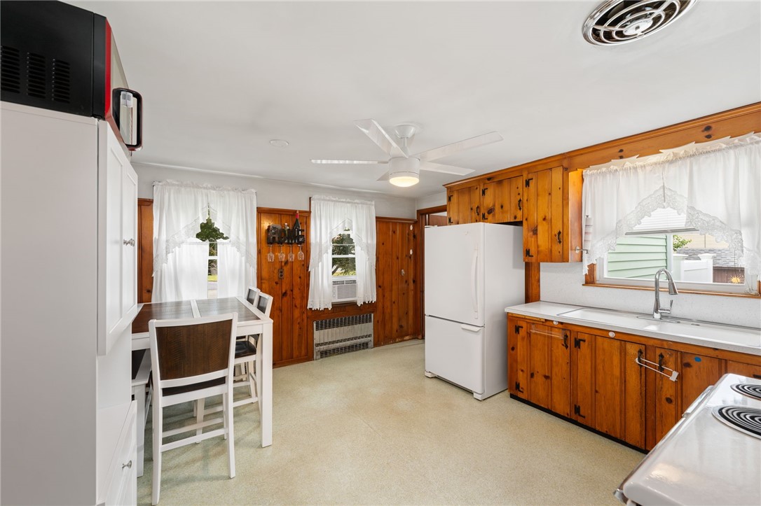 2 Glen Drive Warwick, RI 02889 - Photo 22 of 46