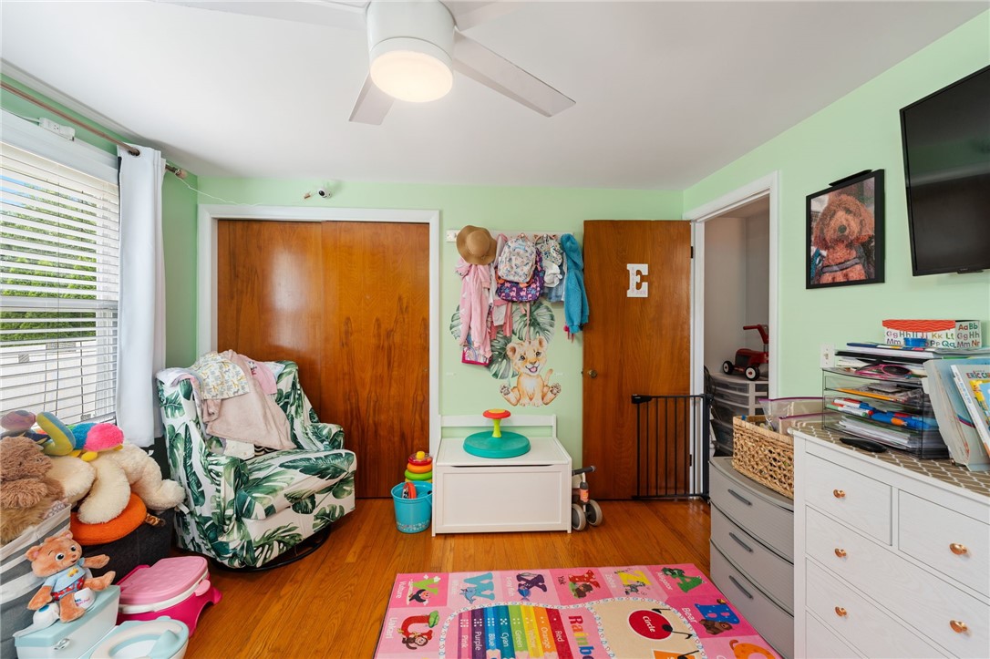 2 Glen Drive Warwick, RI 02889 - Photo 34 of 46