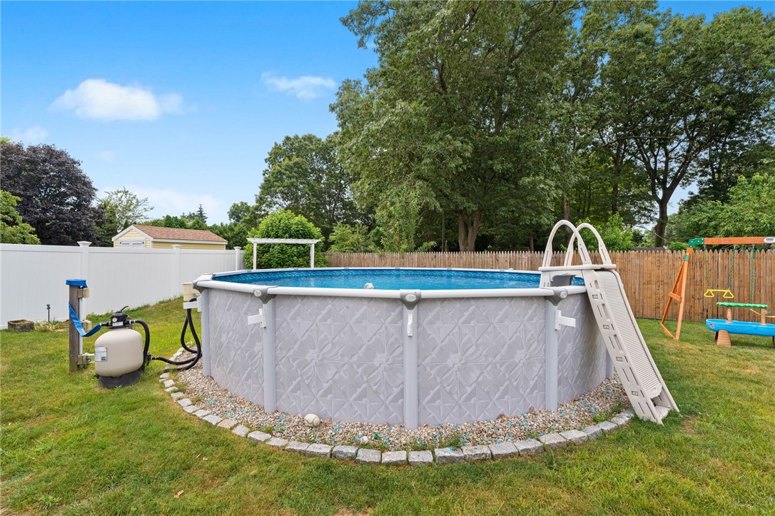 2 Glen Drive Warwick, RI 02889 - Photo 6 of 46