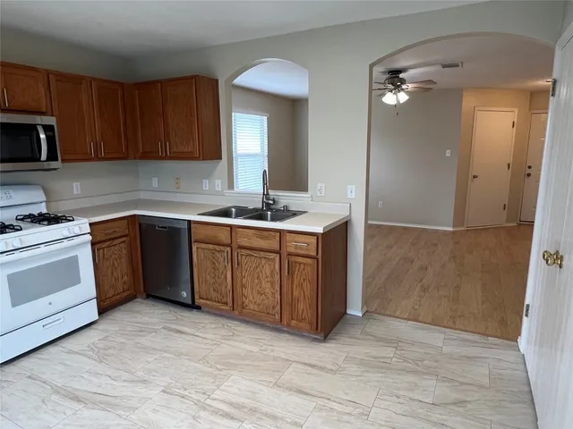 $1,800 | 112 Mason Reed Cove, Kyle, TX 78640