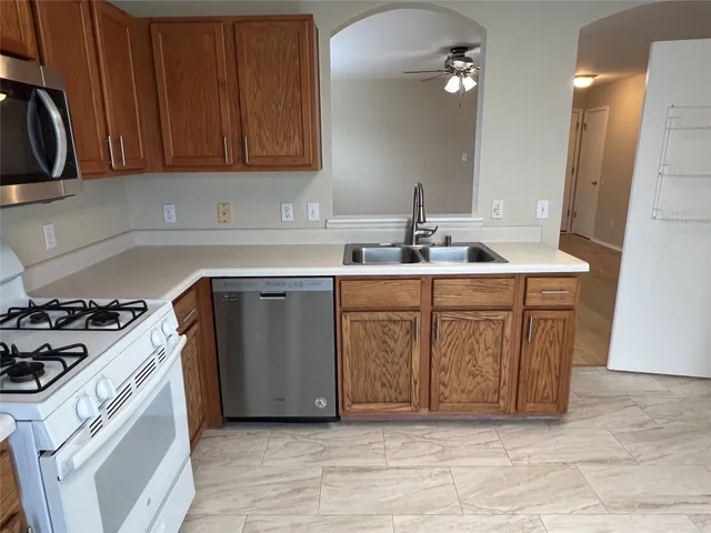 $1,725 | 112 Mason Reed Cove, Kyle, TX 78640