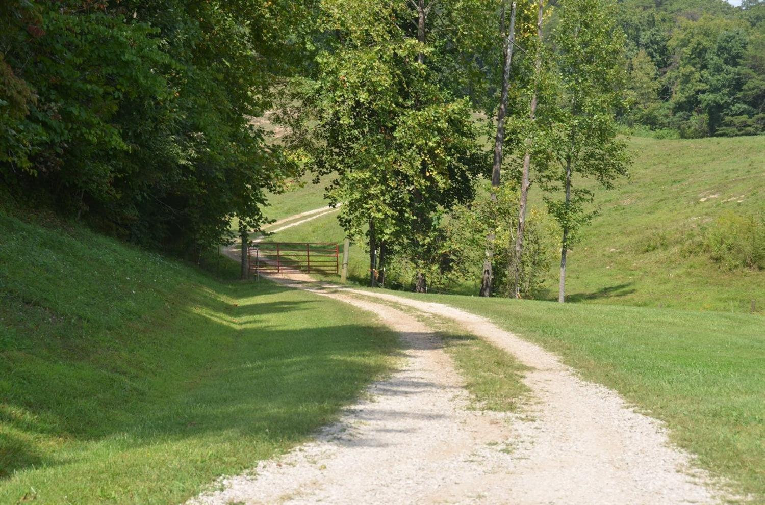 375 White Oak Road Irvine, KY 40336 - Photo 34 of 47 This farm was made for the man or woman