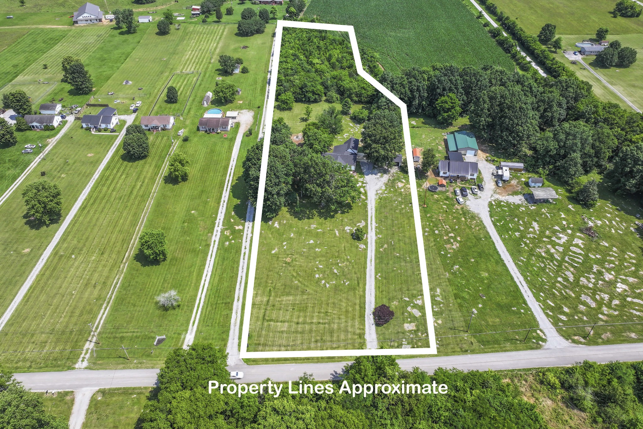 1510 Wade Brown Road Lewisburg, TN 37091 - Photo 17 of 59 an aerial view of a pool