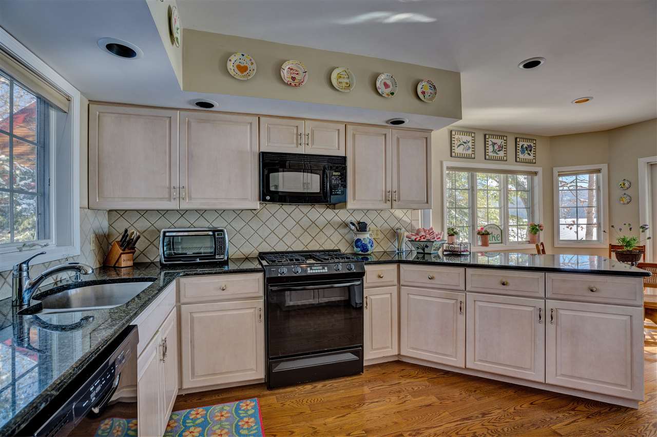 5 Baypoint Landing Road Newbury, NH 03255 - Photo 11 of 33