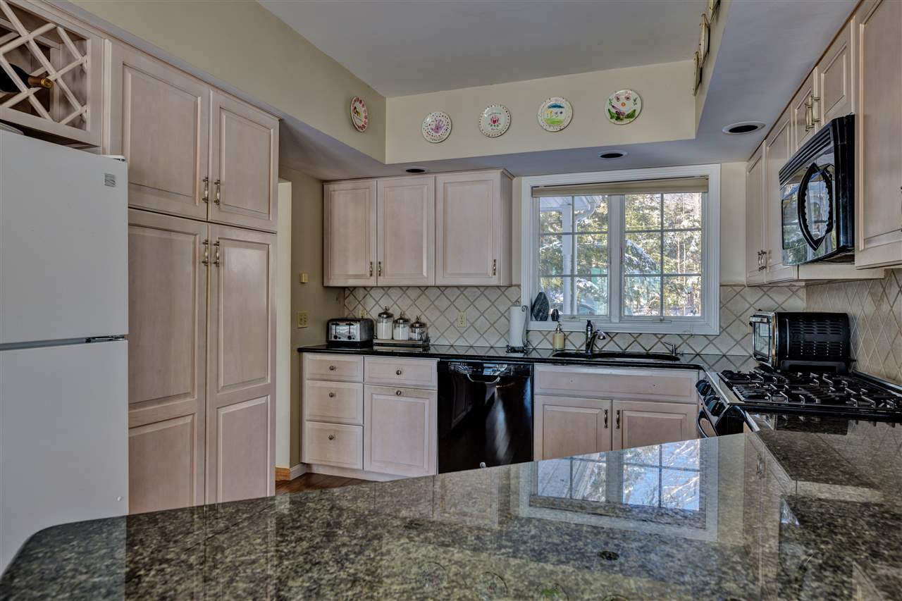 5 Baypoint Landing Road Newbury, NH 03255 - Photo 12 of 33