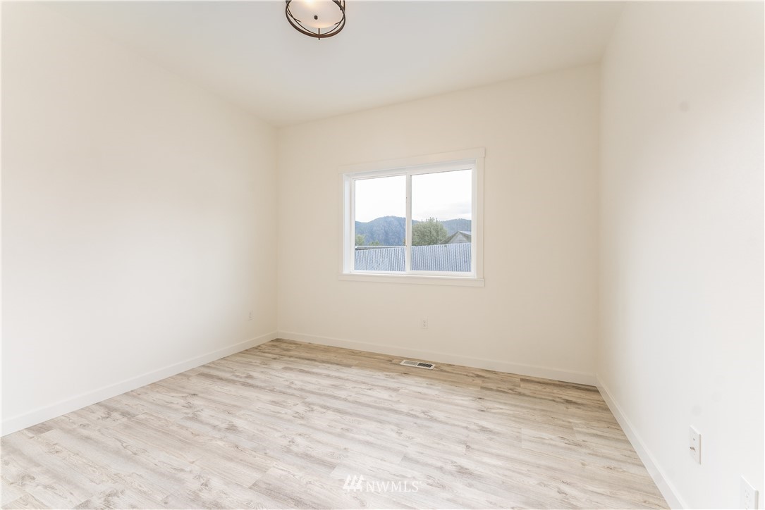 59 Paramont Ridge Lane Manson, WA 98831 - Photo 14 of 37 Gallery Image 14