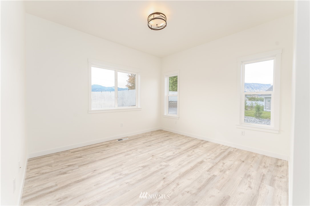 59 Paramont Ridge Lane Manson, WA 98831 - Photo 17 of 37 Gallery Image 17