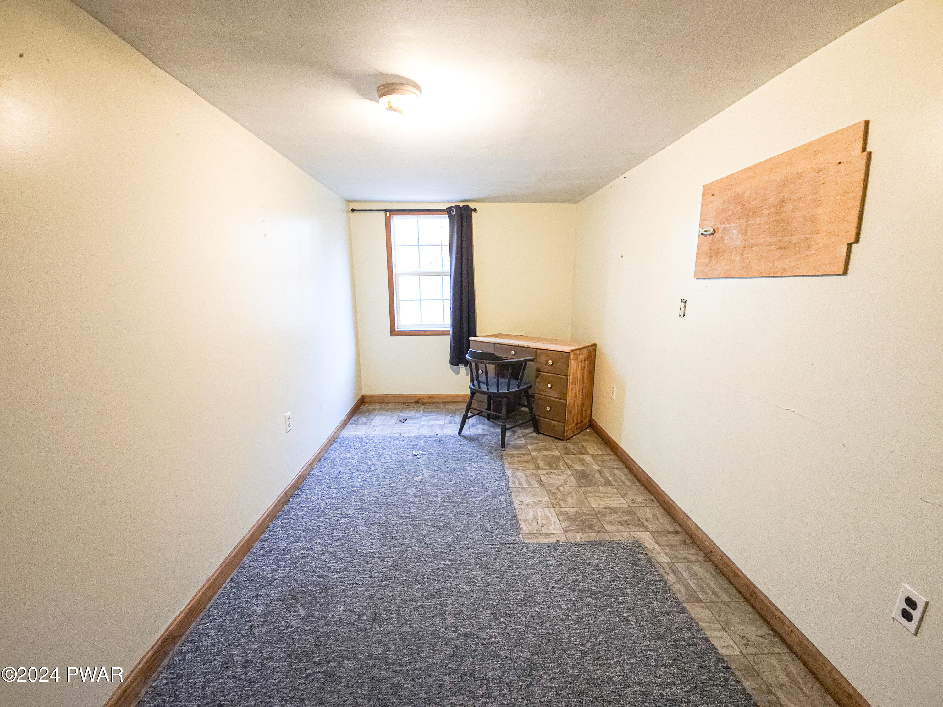 122 Magerle Road Hawley, PA 18428 - Photo 36 of 47 1-288