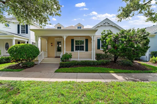 $879,000 | 215 New Haven Boulevard, Jupiter, FL 33458