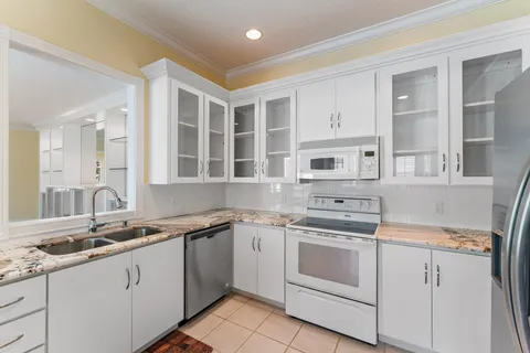 $879,000 | 215 New Haven Boulevard, Jupiter, FL 33458