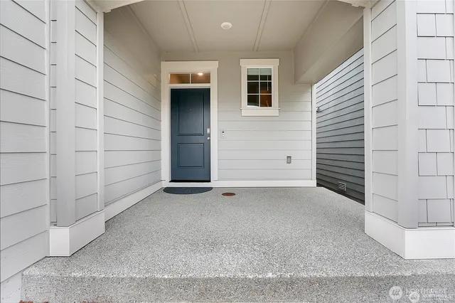 $3,400 | 18412 111th Avenue East, Puyallup, WA 98374