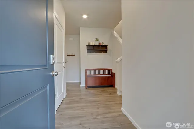 $3,400 | 18412 111th Avenue East, Puyallup, WA 98374