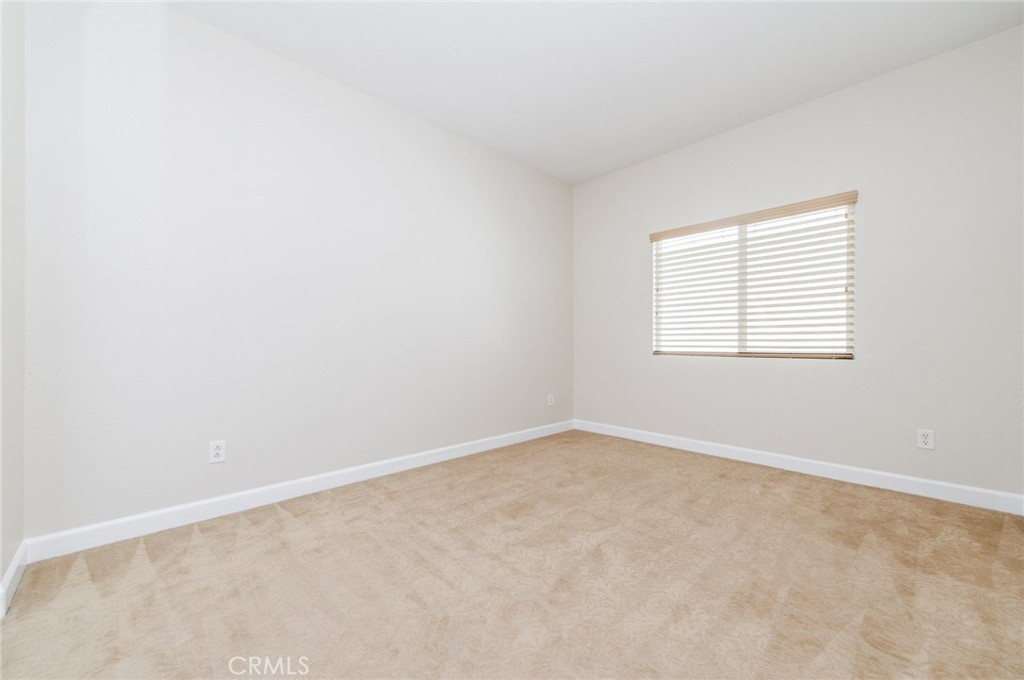 4947 Plumtree Court Riverside, CA 92504 - Photo 33 of 46 Spacious 4th bedroom with closet