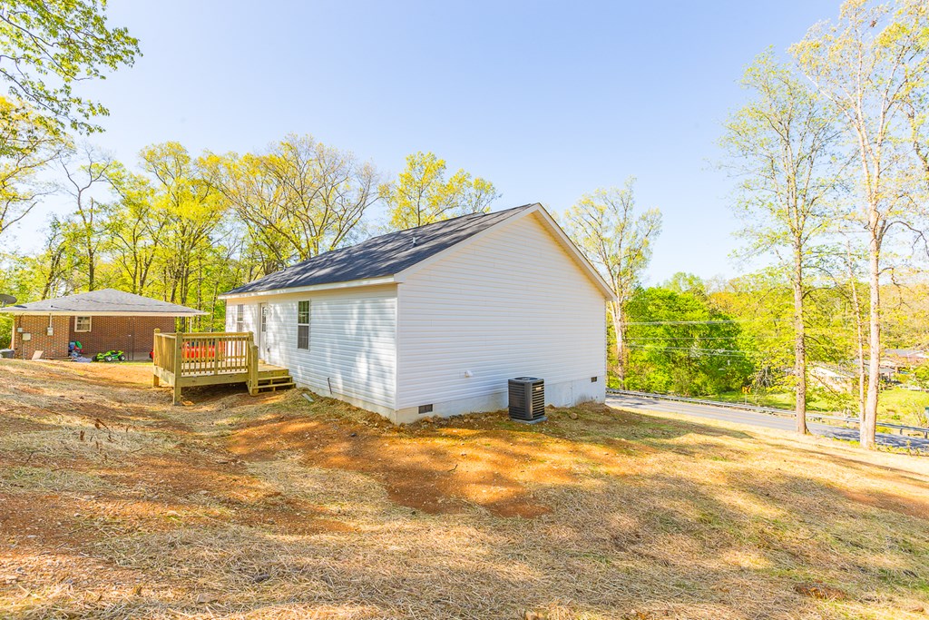 304 Westbrook Road Dalton, GA 30721 - Photo 11 of 28 Gallery Image 11