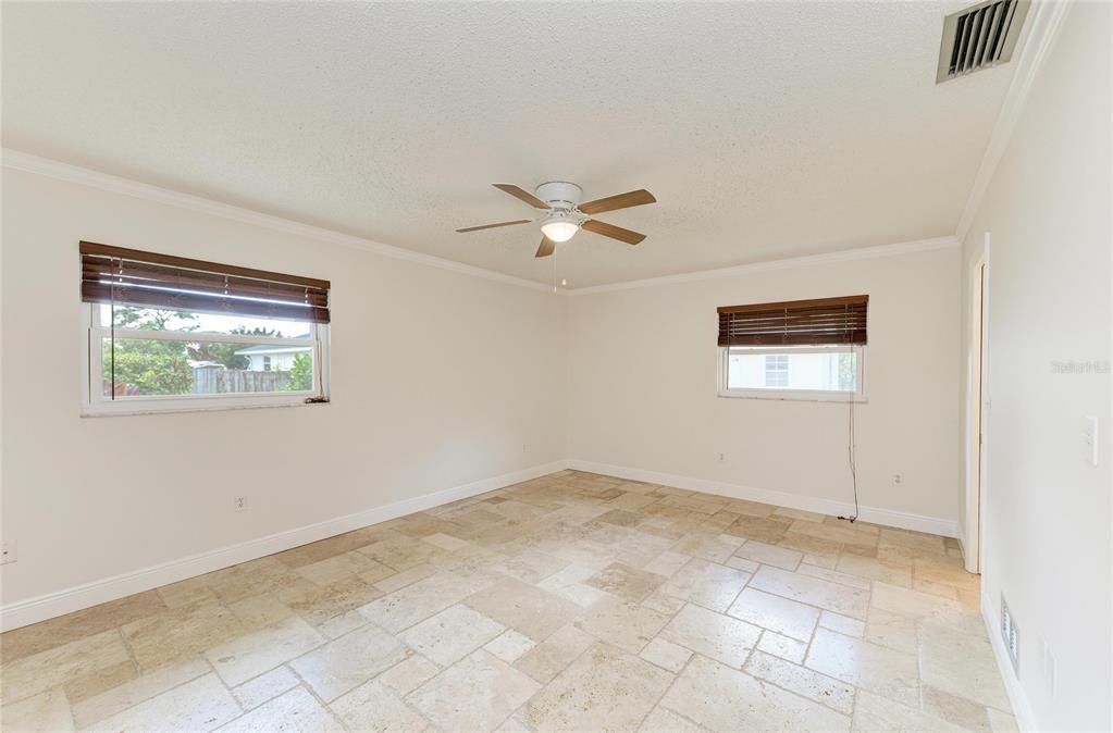 1307 Primrose Road Venice, FL 34293 - Photo 21 of 87