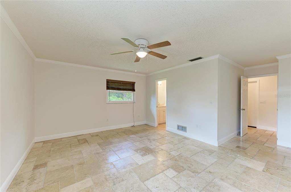 1307 Primrose Road Venice, FL 34293 - Photo 22 of 87