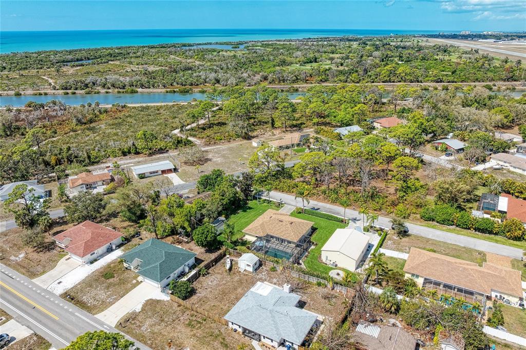 1307 Primrose Road Venice, FL 34293 - Photo 67 of 87