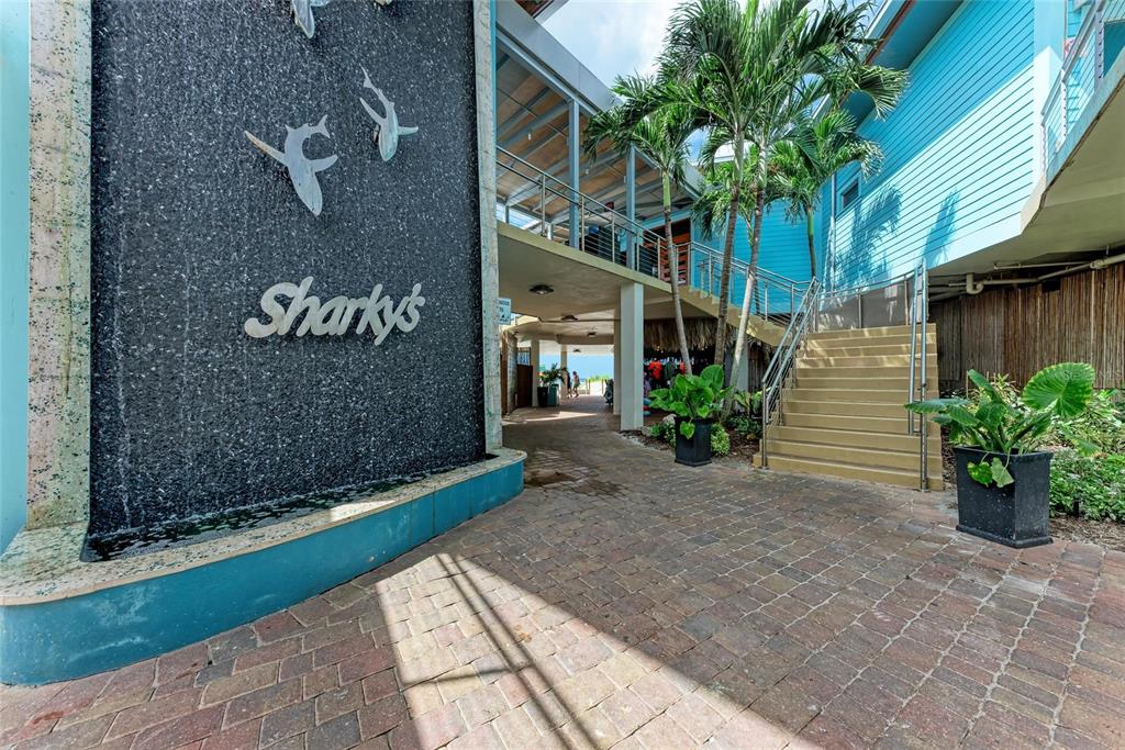 1307 Primrose Road Venice, FL 34293 - Photo 70 of 87