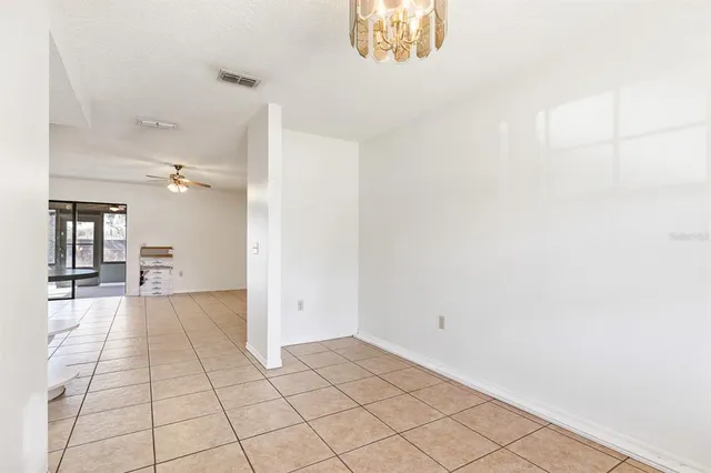 $315,000 | 2602 Savannah Drive, Plant City, FL 33563