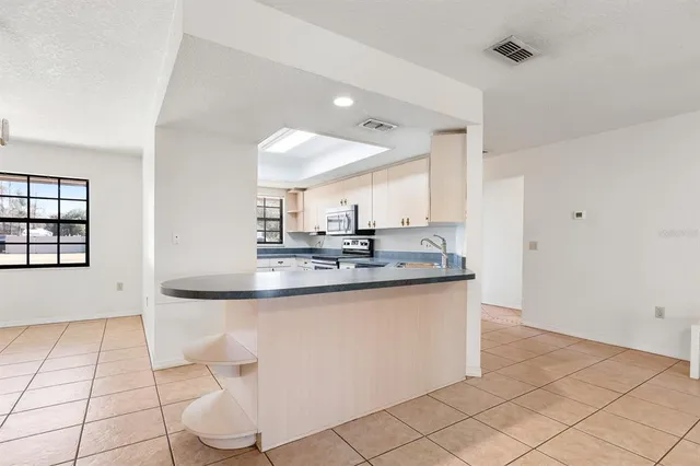 $315,000 | 2602 Savannah Drive, Plant City, FL 33563