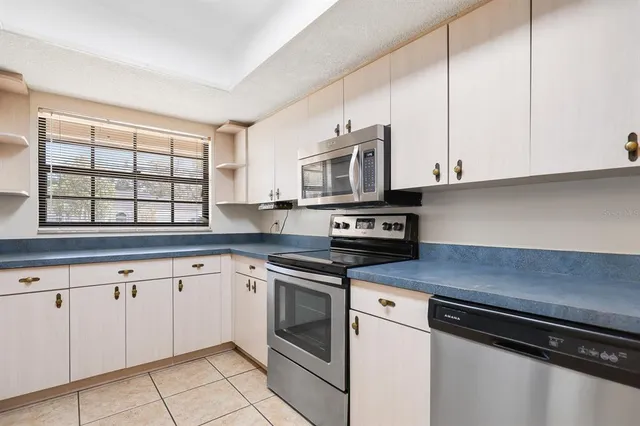 $315,000 | 2602 Savannah Drive, Plant City, FL 33563