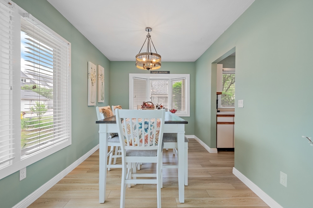 701 Beacon Park Road, Unit 701 Webster, MA 01570 - Photo 8 of 36