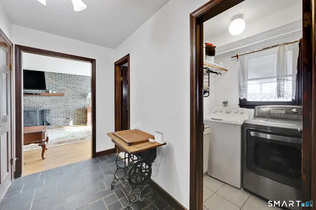 $674,900 | 101 Grieb Road, Wallingford, CT 06492