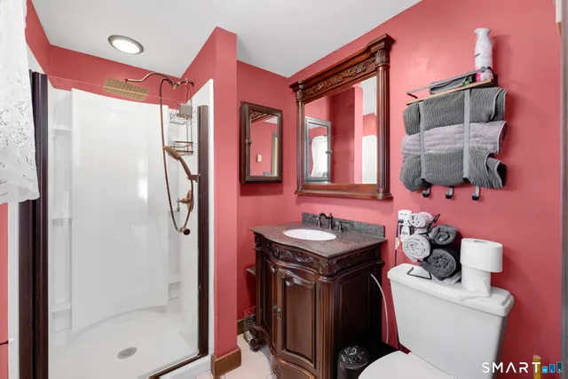 $674,900 | 101 Grieb Road, Wallingford, CT 06492