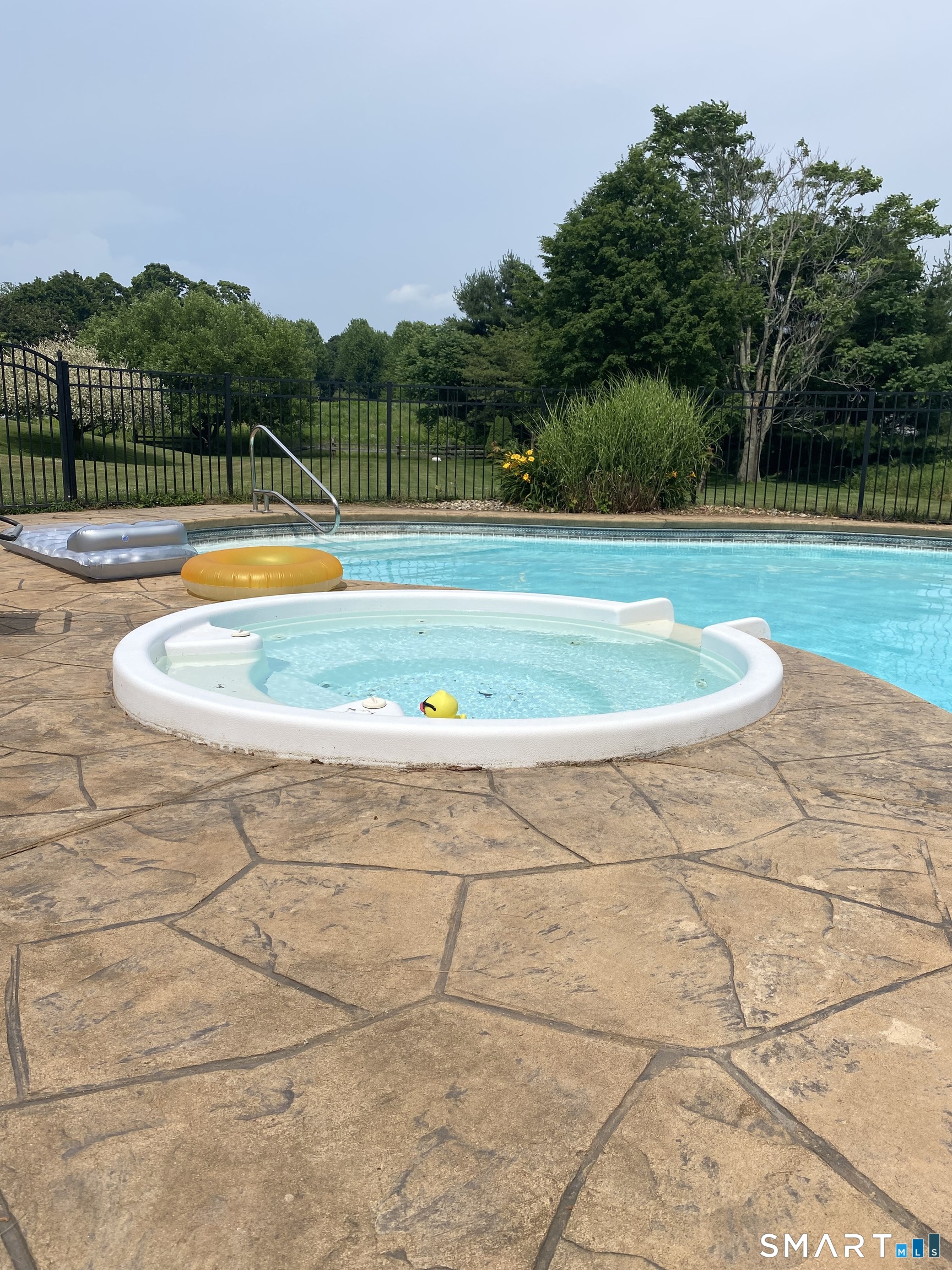 101 Grieb Road Wallingford, CT 06492 - Photo 6 of 40