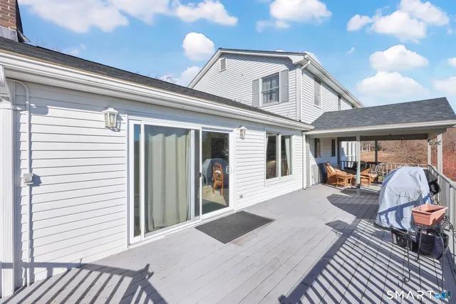 $674,900 | 101 Grieb Road, Wallingford, CT 06492