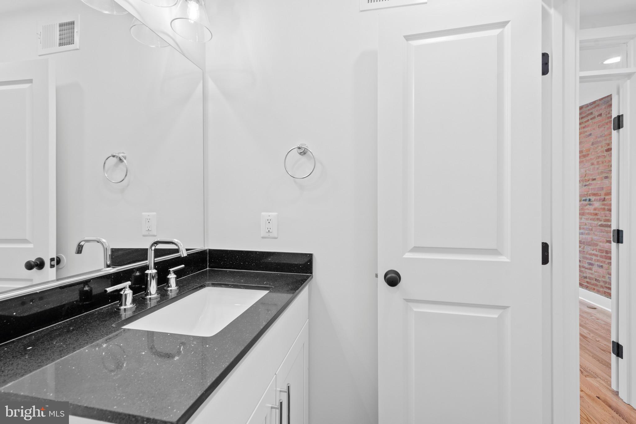 1434 Marshall Street Baltimore, MD 21230 - Photo 33 of 40