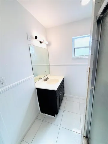 $2,550 | 2671 Northwest 65th Avenue, Unit 12, Margate, FL 33063