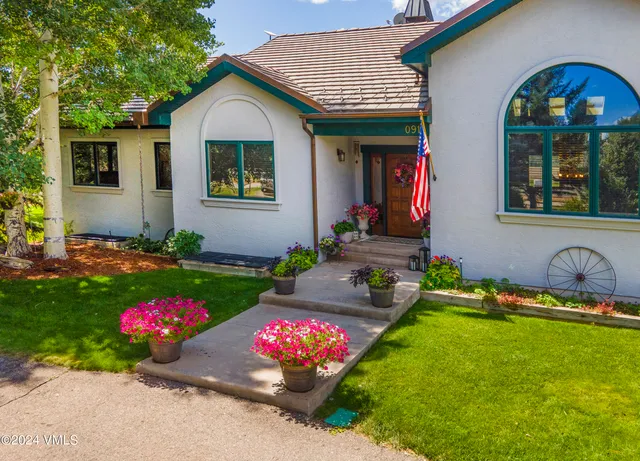 $2,850,000 | 911 Mayne Street, Gypsum, CO 81637