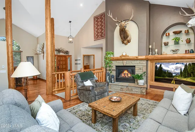 $2,850,000 | 911 Mayne Street, Gypsum, CO 81637