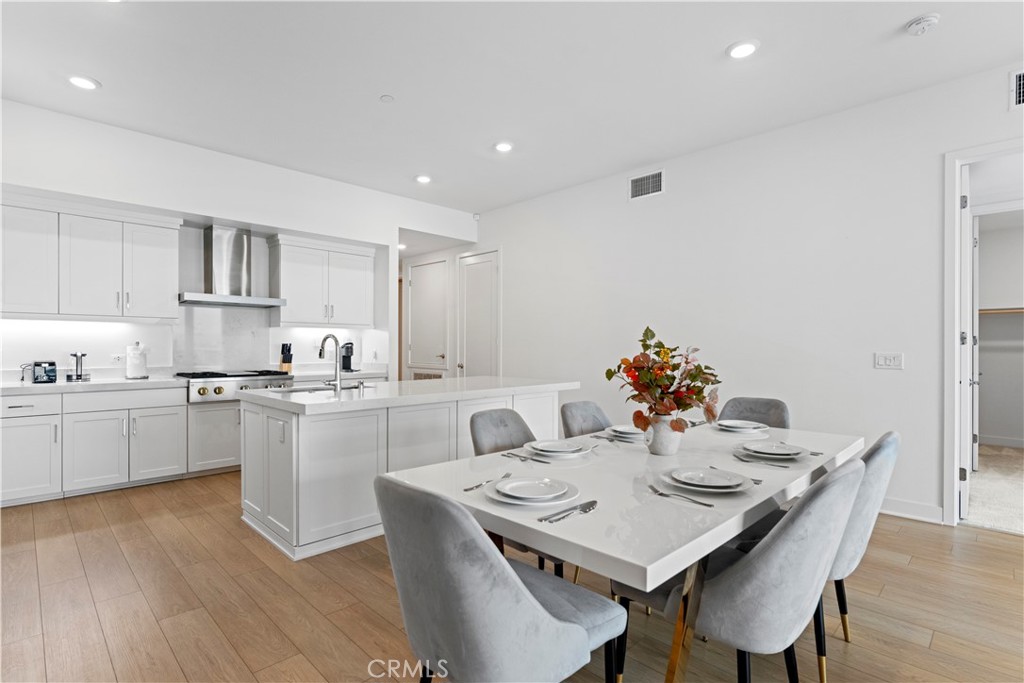 2602 Rivington Irvine, CA 92612 - Photo 7 of 45