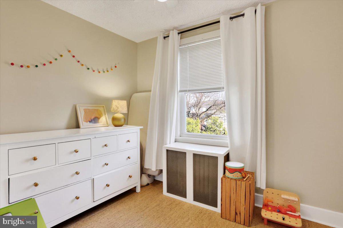 309 Sunset Road Reading, PA 19611 - Photo 21 of 31 a bedroom with a bed and a window