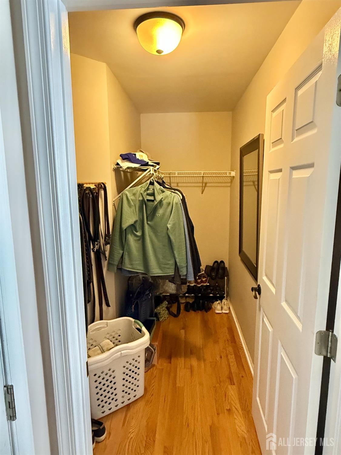 44 Diamond Lane Howell, NJ 07731 - Photo 27 of 35 a bathroom with a tub