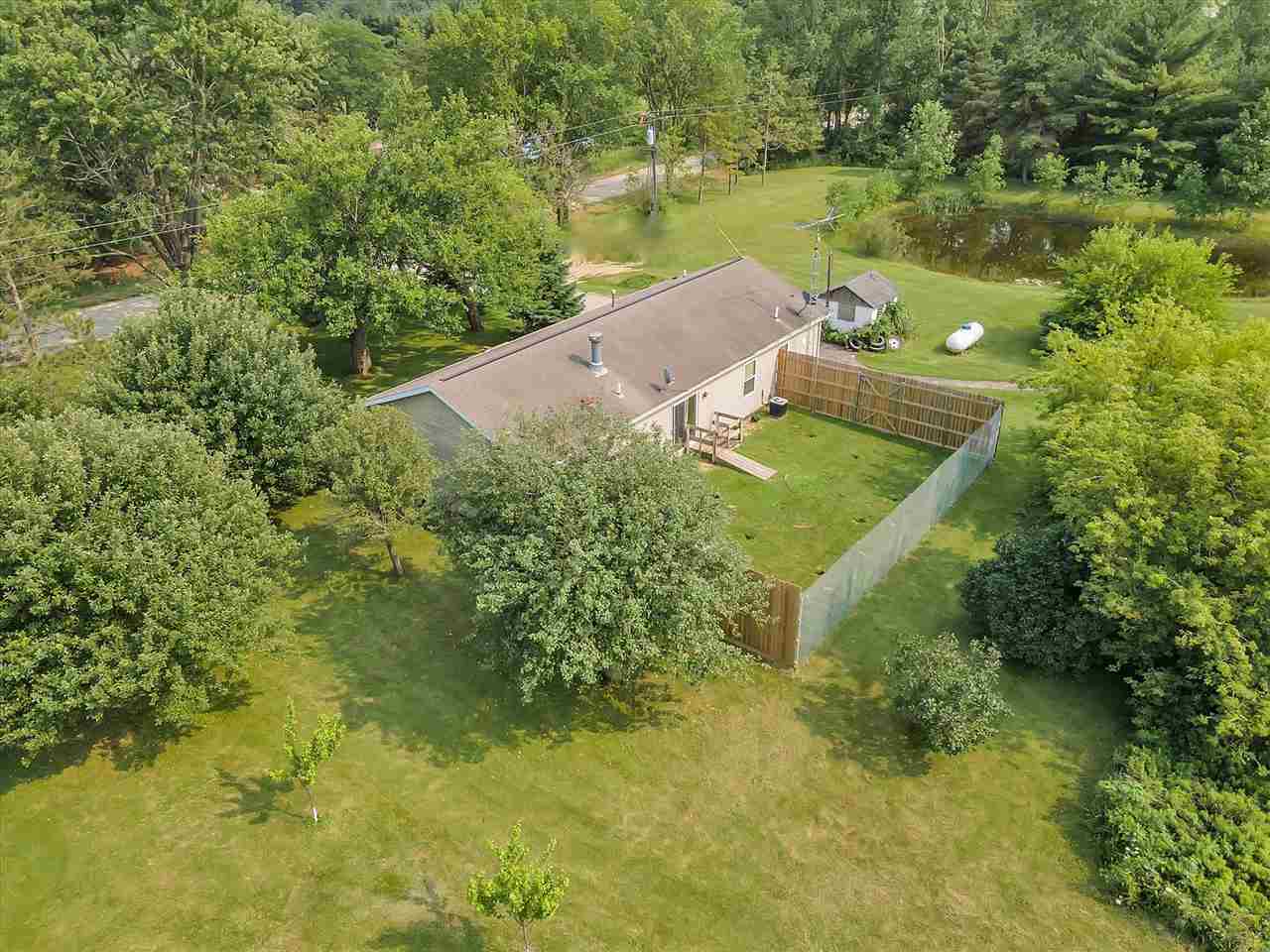 2579 Miller Road Allenton, MI 48002 - Photo 4 of 38 50049012-3.JPG