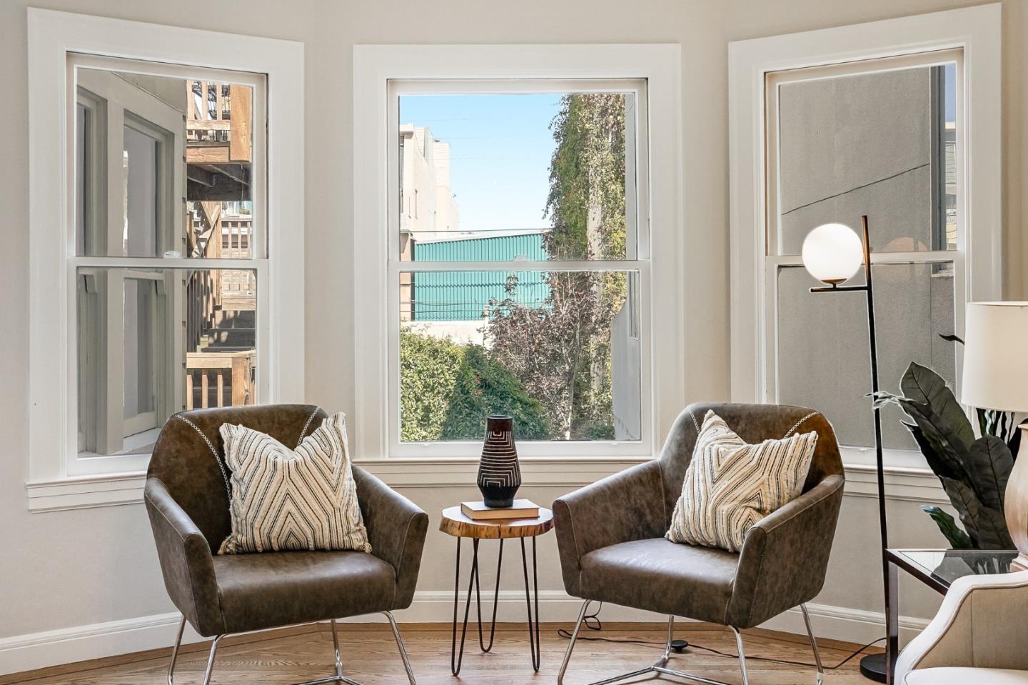 31-33 Boardman Place San Francisco, CA 94103 - Photo 11 of 35 a living room with furniture