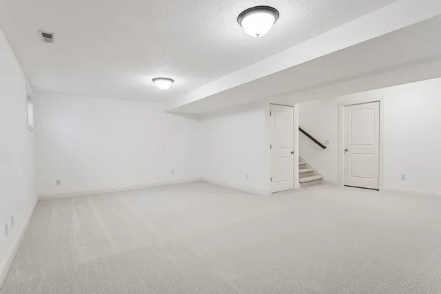 $3,500 | 5102 Jacks Boulevard, Champaign, IL 61822