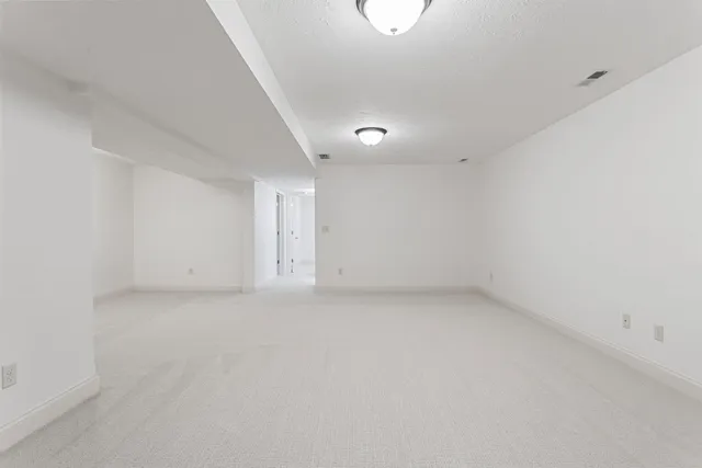 $3,500 | 5102 Jacks Boulevard, Champaign, IL 61822